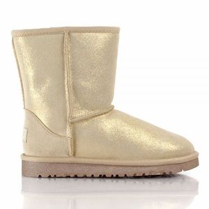Ugg Kids Classic Gold Glitter Boot. Size 6.